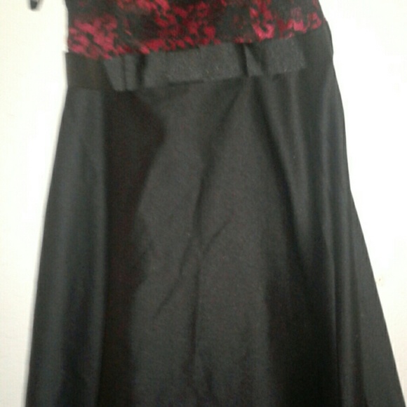 Spaghetti strap dress - Picture 3 of 4